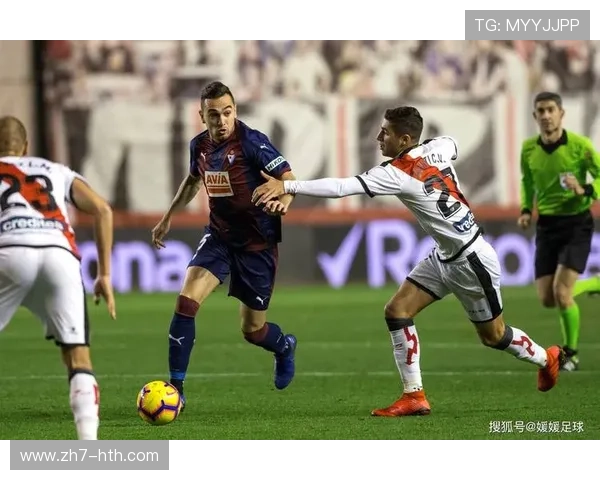 瓦伦西亚客场挑战巴列卡诺:两队近5次交锋平局率达60% 瓦伦西亚客场挑战巴列卡诺:两队近5次交锋平局率达60%